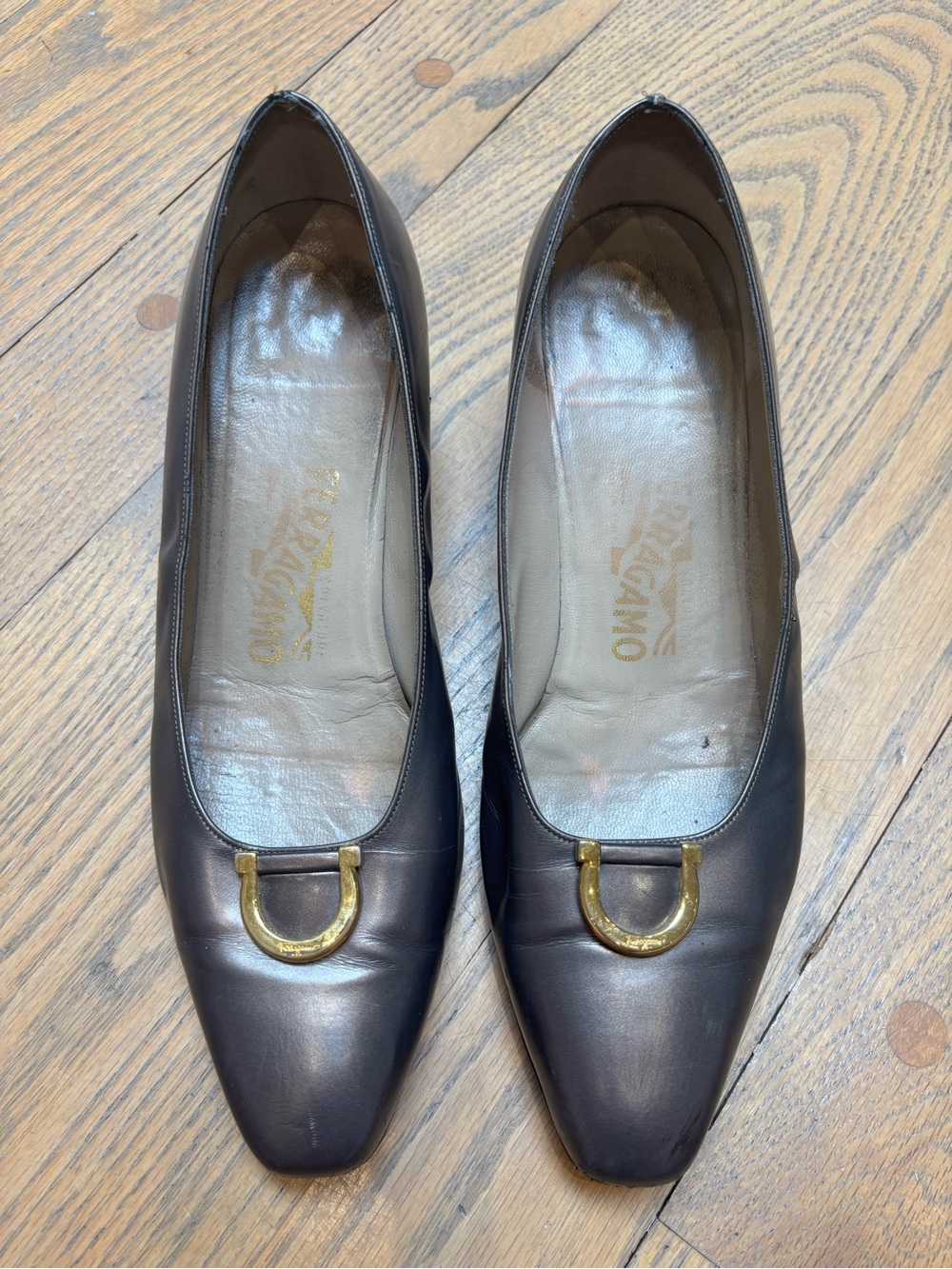 Salvatore Ferragamo pearly metallic Leather Square-Toe heels 9.5